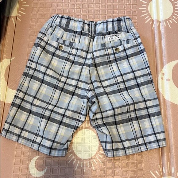 3t boys Janie and Jack shorts - Picture 2 of 4